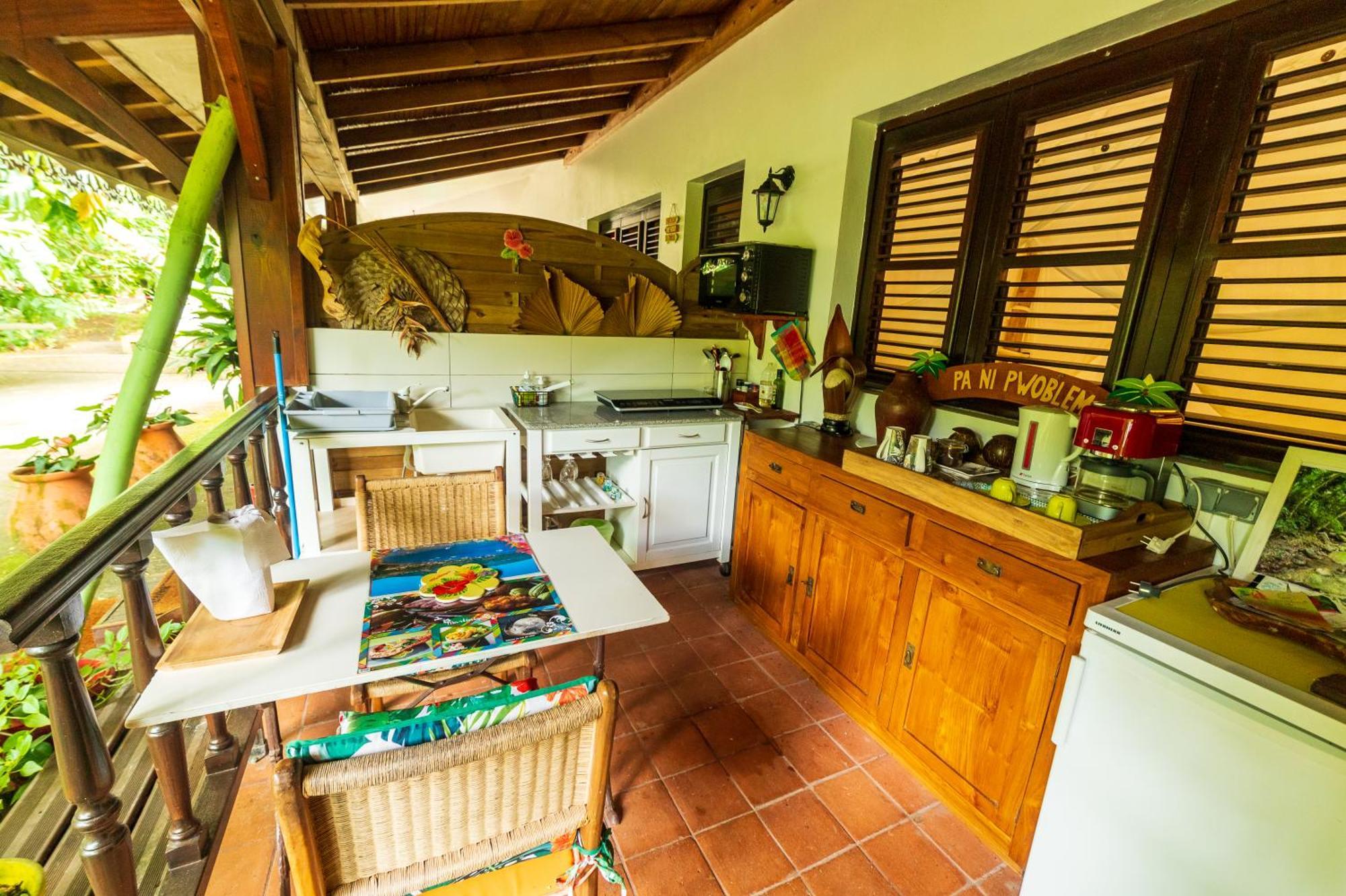 Martinique Treehouse Villa Canton Suisse Екстериор снимка